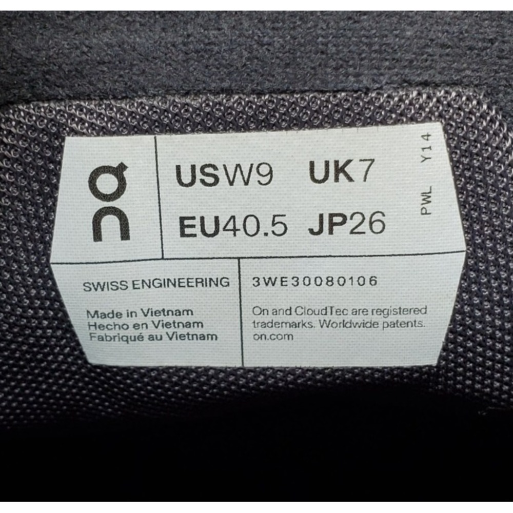 On Cloudaway 2 Running‎ Shoes Womens 9 Walking Comfort Hiking Trail Sneaker - Picture 13 of 14